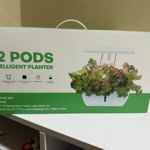 12 Pods Intelligent Planter self watering irrigation and plants lights set